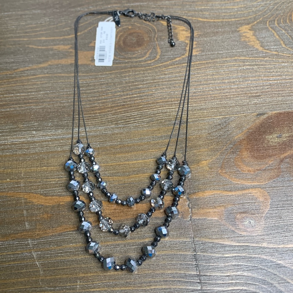 New York Company Nwt Necklace 10$